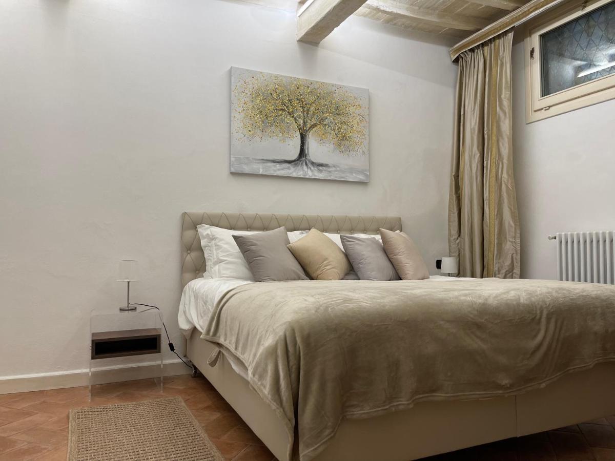 Unique And Antique Apartment Флоренція Екстер'єр фото
