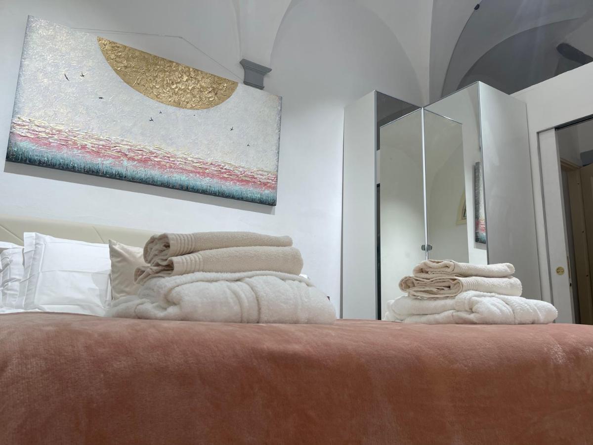 Unique And Antique Apartment Флоренція Екстер'єр фото